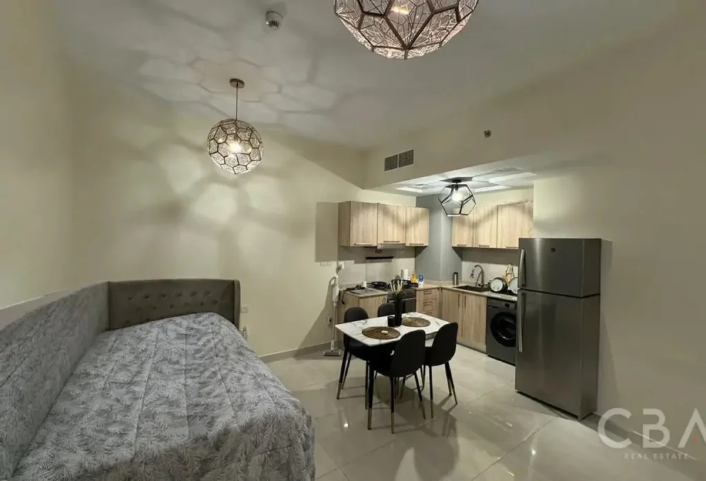 Canal Views | High floor | Furnished