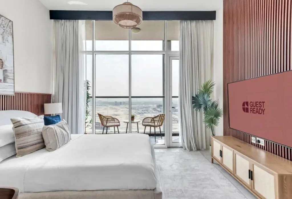 Fully Furnished | Exclusive | Mid Floor