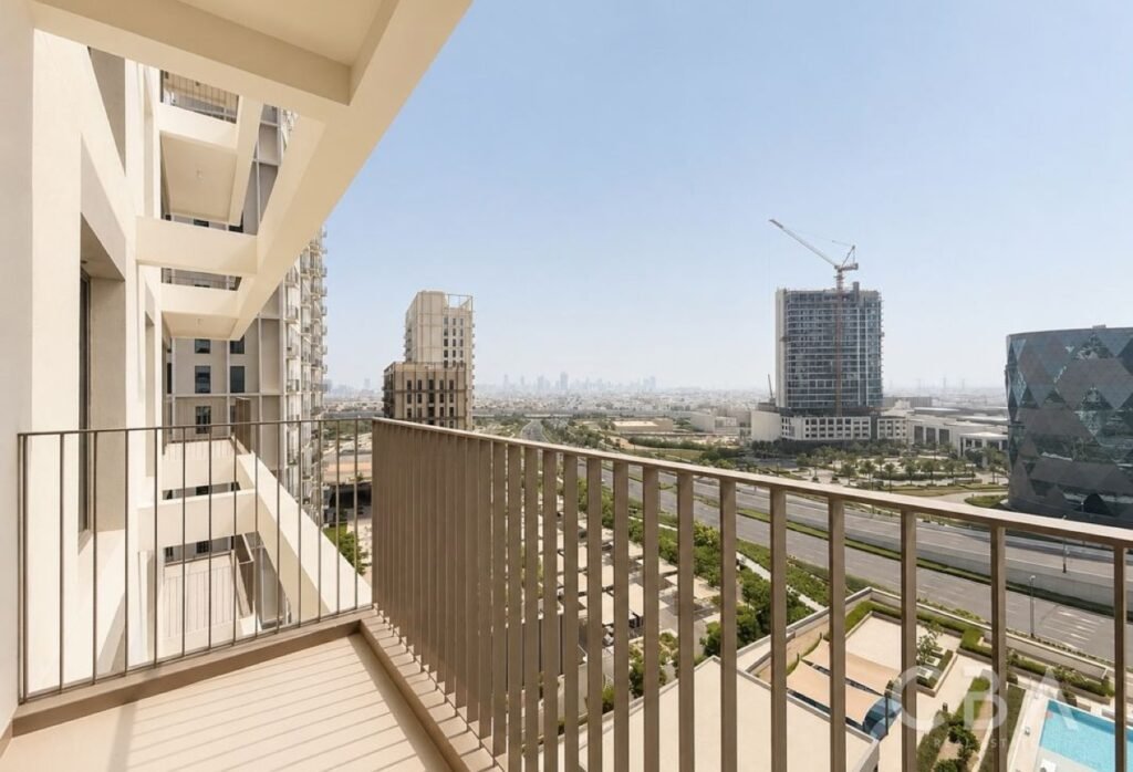 Pool and Dubai Skyline View | Brand New