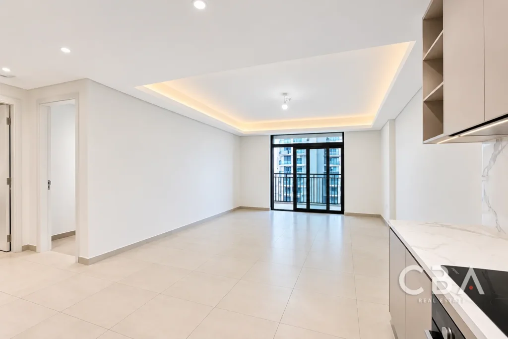 Bright Modern Apartment with Balcony View
