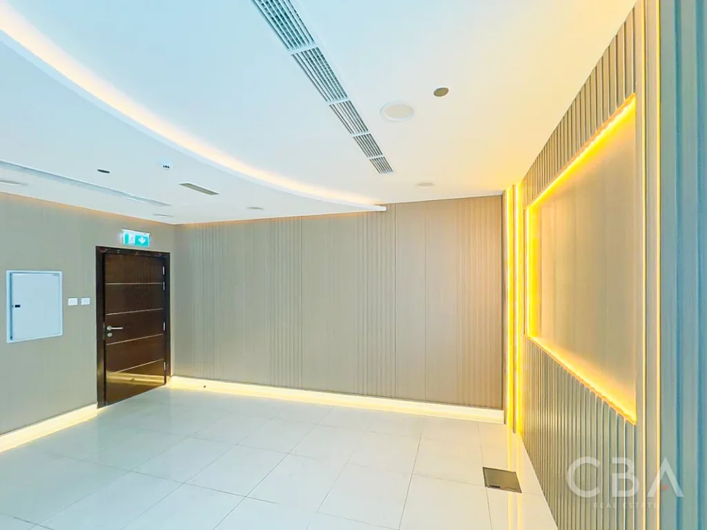 High Floor | Upgraded | Ready to Move in